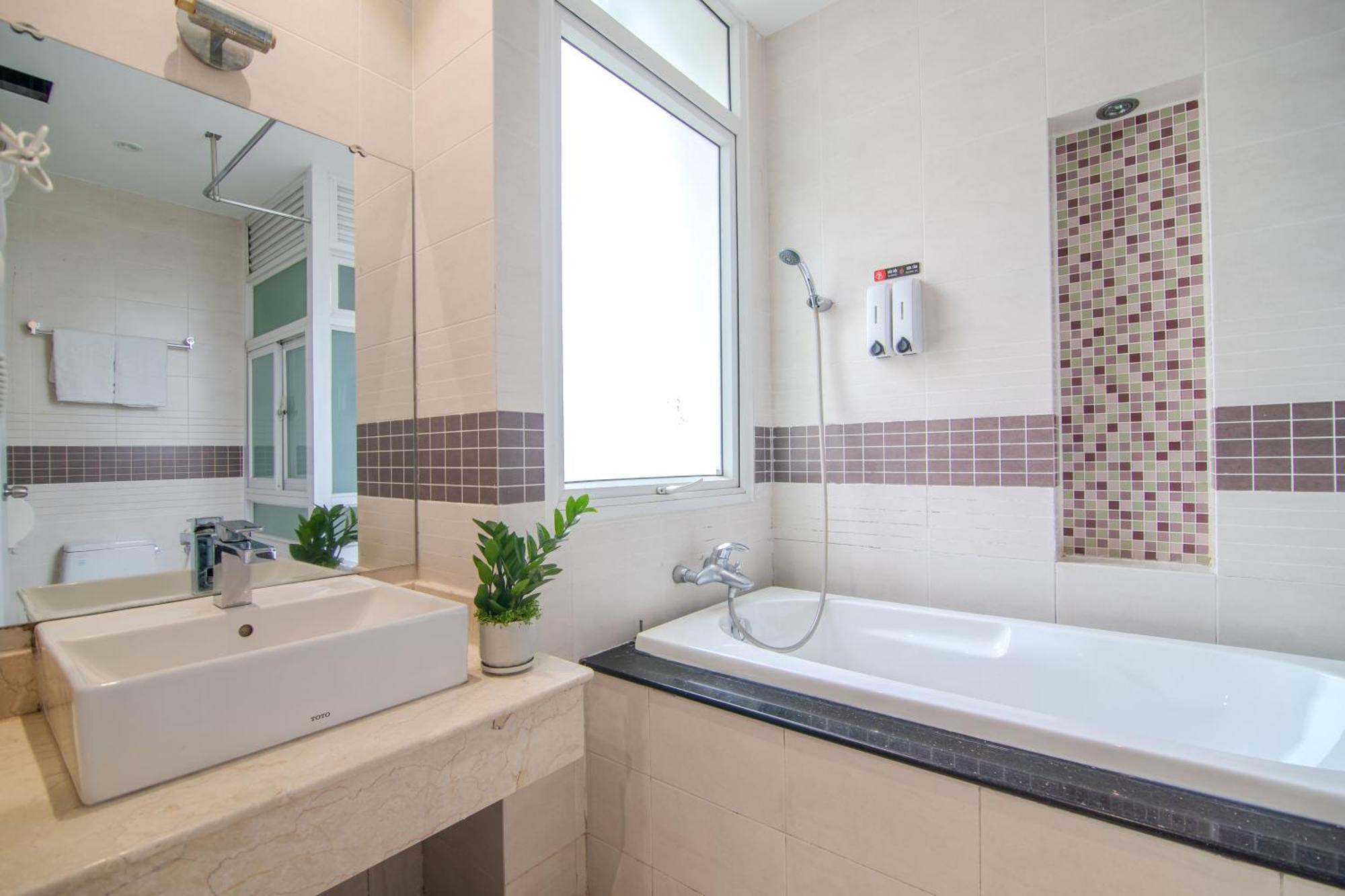Bin Bin Hotel 6 - Near Secc D7 Bandar Ho Chi Minh Luaran gambar