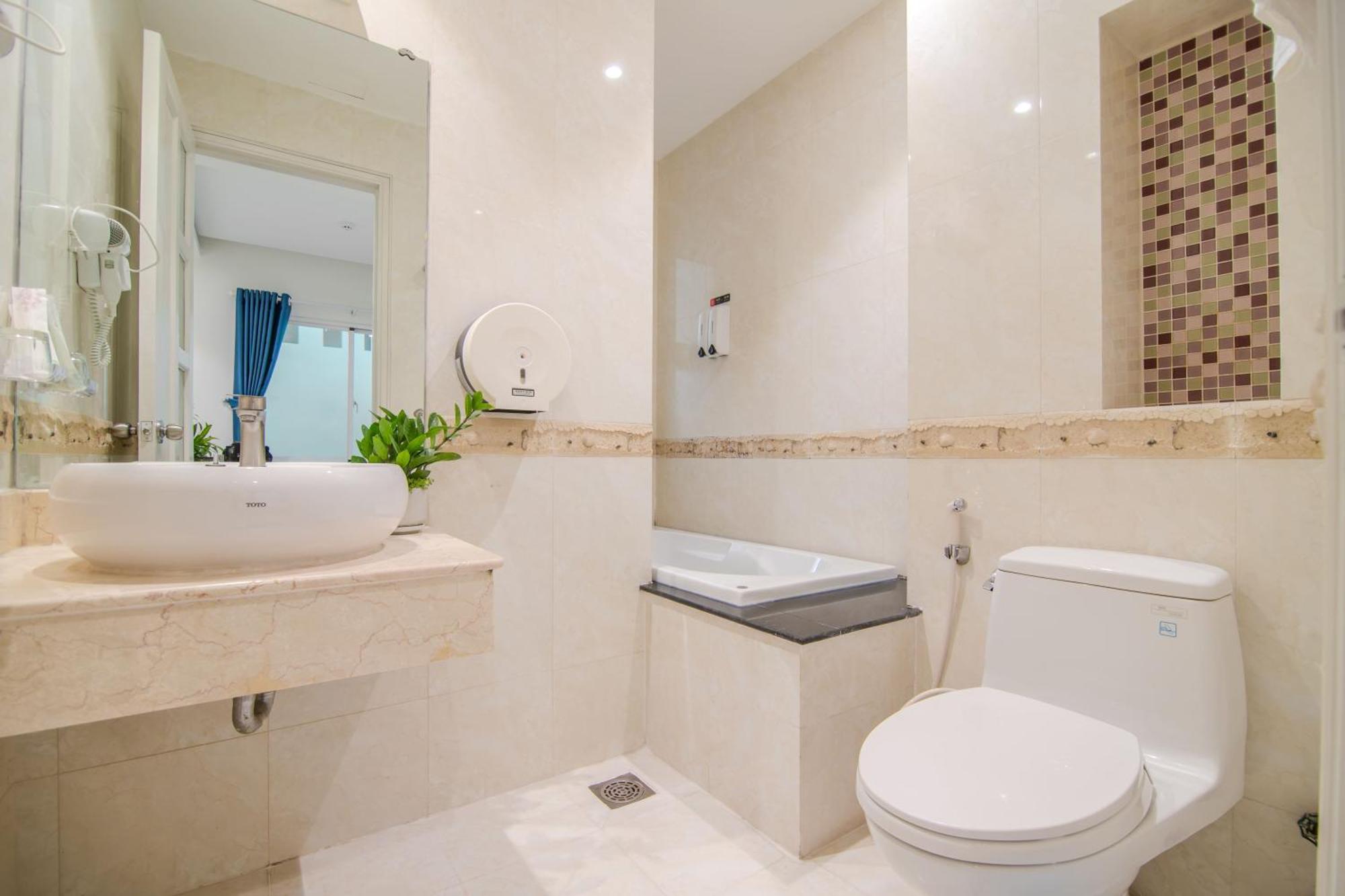 Bin Bin Hotel 6 - Near Secc D7 Bandar Ho Chi Minh Luaran gambar